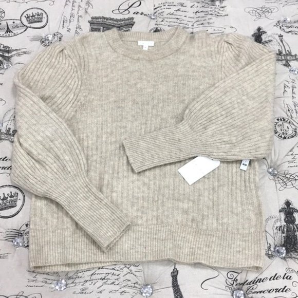 Leith Ribbed Puff Shoulder Sweater - Picture 3 of 6